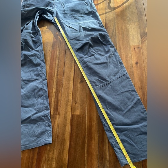 Mountain Hardware Men’s AP active pants - Picture 12 of 17